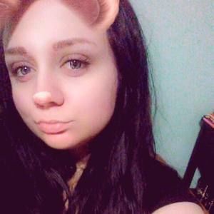 Meet your Posher, Holly